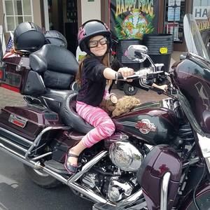 Meet your Posher, Aaron